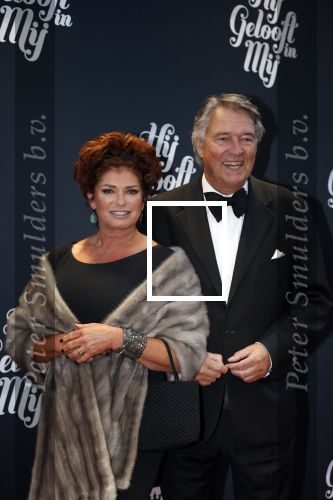 Amsterdam 11 november 2012
Premiere Zij gelooft in mij in het nieuwe de la mar.
Ron Brandsteder met zijn vrouw Yvonne Brandsteder
Peter Smulders bv