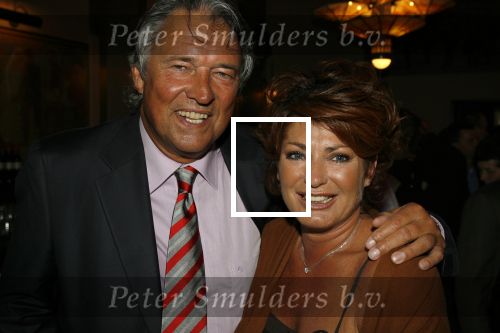 Amsterdam 19 februari 2007
Andre v Duin viert zijn 60e verjaardag in het american hotel. Heel bekend nederland was aanwezig. Ron en Yvonne Brandsteder
Peter Smulders bv
