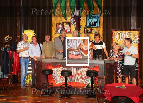 Rotterdam, 29 Augustus 2017 Persvoorstelling OASE Bar
met o.a. Joke Bruijs, Ron Brandsteder, Gerard Cox, Jacques Herb, Mini en Maxi, Jenny Arean, Bastiaan Ragas en Tony Neef.