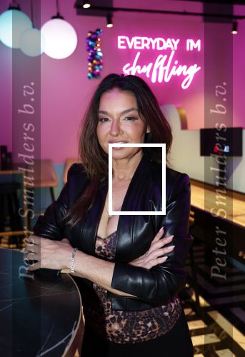Amsterdam 6  januari 2025
Presentatie zangeressen die bij Patty Brard op gaan treden tijdens haar 70e verjaardag in het ziggo dome .Aanwezig in the all out oa Jetty Wheels Carolien de Windt Marga Bult Esther Oosterbeek  Rowan Moore Laura Vlasblom Anita Heilker .