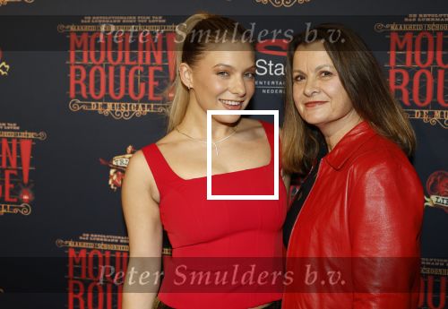 Utrecht 14 januari 2026
Premiere April Darby bij moulin Rouge in Beatrixtheater . Amber Delil kwam met haar moeder