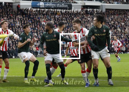 Eindhoven, 1 Februari 2026
Kompetitiewedstrijd PSV-Feyenoord, eindstand 3-0
Ayase Ueda Anel Ahmedhodzic Jeramiah St. Juste Guus Til  Esmir Bajraktarevic Ismael Saibari en Ivan Perisic Timon Wellenreuther