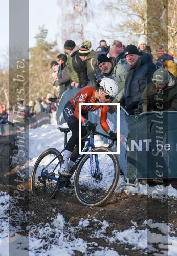 Zonhoven Belgie, 4 Januari 2026
UCI Cyclo-cross Worldcuop Dames en Heren
Ceylin del Carmen Alvaro