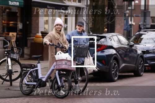 Amsterxdam 16 januari 2026
Chantal Janzen en Tina de Bruin doen samen boodschappen in Amsterdam zuid