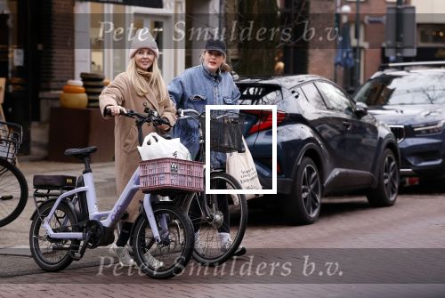 Amsterxdam 16 januari 2026
Chantal Janzen en Tina de Bruin doen samen boodschappen in Amsterdam zuid