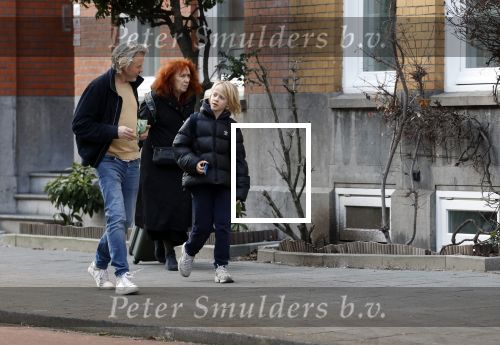 Amsterdam 20 januari 2026
Daan Schuurmans met zijn zoon op de tram aan het wachten . Daarna reden ze naar hun nieuwe huis .