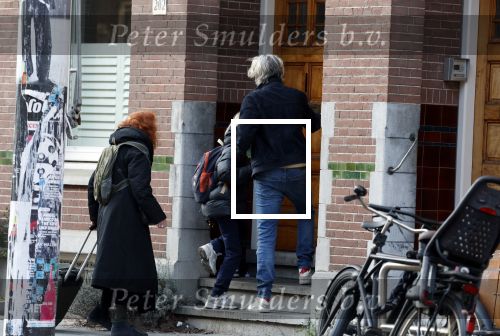 Amsterdam 20 januari 2026
Daan Schuurmans met zijn zoon op de tram aan het wachten . Daarna reden ze naar hun nieuwe huis .