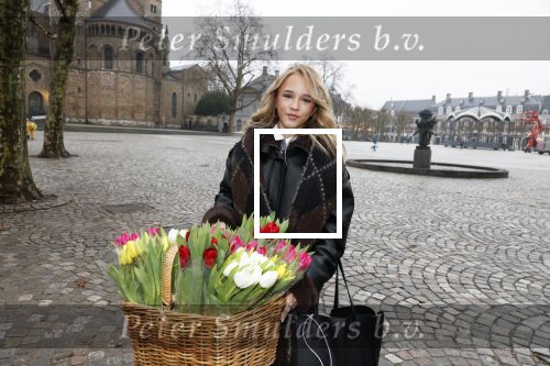 Maastricht 14 januari 2026
Doop tulipa Emma Kok bij het vrijthof in Maastricht  haar ouders en opa en oma\'s waren erbij aanwezig