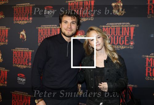 Utrecht 14 januari 2026
Premiere April Darby bij moulin Rouge in Beatrixtheater . Emma Kok kwam met haar vriend Jort