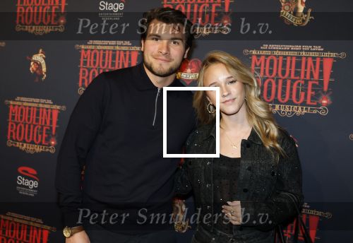 Utrecht 14 januari 2026
Premiere April Darby bij moulin Rouge in Beatrixtheater . Emma Kok kwam met haar vriend Jort