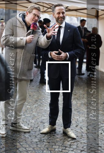 Amsterdam 12 januari 2026
Nieuwjaarsreceptie Koning Willem Alexander en Koningin Maxima bij het paleis op de dam . Vandaag komen er vooral mensen uit de politiek. Hugo de Jonge