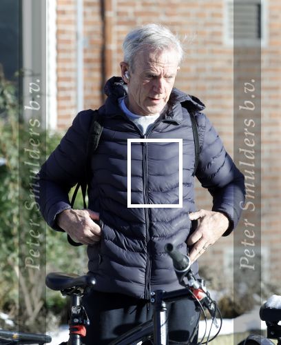 Amsterdam 6 januari 2026
Jaap Jongbloed vertrekt bij zijn sportschool op de fiets naar huis .