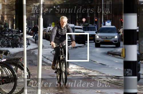 Amsterdam 6 januari 2026
Jaap Jongbloed vertrekt bij zijn sportschool op de fiets naar huis .