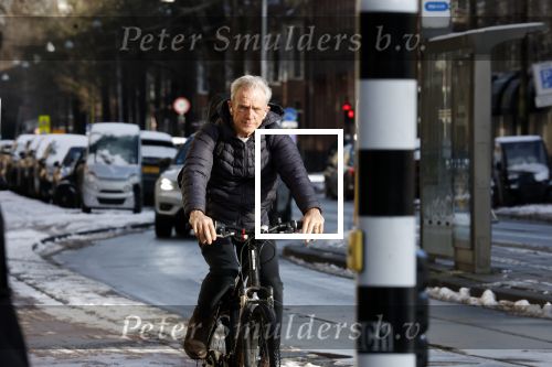 Amsterdam 6 januari 2026
Jaap Jongbloed vertrekt bij zijn sportschool op de fiets naar huis .