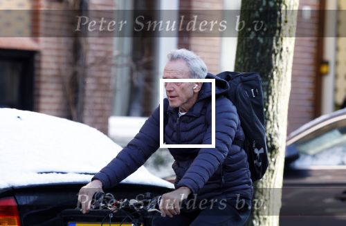 Amsterdam 6 januari 2026
Jaap Jongbloed vertrekt bij zijn sportschool op de fiets naar huis .