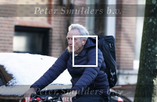 Amsterdam 6 januari 2026
Jaap Jongbloed vertrekt bij zijn sportschool op de fiets naar huis .