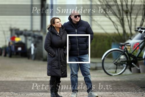 Vinkeveen 19 januari 2026
Rachel Hazes kroijgt de sleutels terug van haar huis in Vinkeveen . Marieke v Beek verloor rechtszaak en moet uit het huis . Rachel kwam samen met een makelaar. Jacqueline en Nick