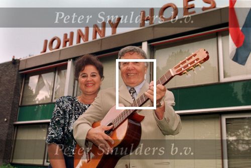 Weert 1 juli 1998
Johnny Hoes met zijn dochter Jacquemine
Foto bestemd voor Annemart pag. 2 Vuurwerk