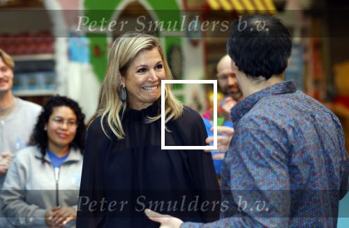 Rotterdam 15 januari 2026
Koningin Maxima bezoekt stichting jarige Job en pakt samen met de andere vrijwilligers de miljoenste doos / box in .