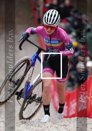 Mol Belgie 2 Januari 2026
Zilvermeercross Mol
Laura Verdonschot