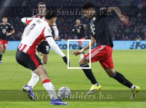 Eindhoven, 28 Januari 2026
Laatste wedstrijd in voorronde Champions League
PSV-Bayern Munchen, eindstand 1-2
Luis Diaz in duel met Sergino Dest
