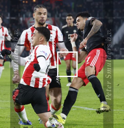 Eindhoven, 28 Januari 2026
Laatste wedstrijd in voorronde Champions League
PSV-Bayern Munchen, eindstand 1-2
Luis Diaz in duel met Sergino Dest
