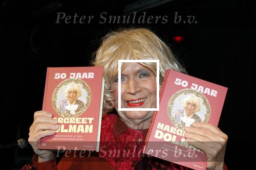 Amsterdam 12 januari 2026
Paul Haenen als Magreet Dolman . Presentatie boek bij theater de Richel