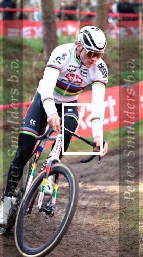 Mol Belgie 2 Januari 2026
Zilvermeercross Mol
Mathieu v d Poel