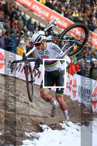 Zonhoven Belgie, 4 Januari 2026
UCI Cyclo-cross Worldcuop Dames en Heren
Mathieu v d Poel