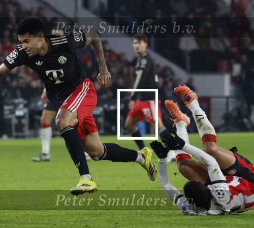 Eindhoven, 28 Januari 2026
Laatste wedstrijd in voorronde Champions League
PSV-Bayern Munchen, eindstand 1-2
Mauro Junior in duel met Luis Diaz
