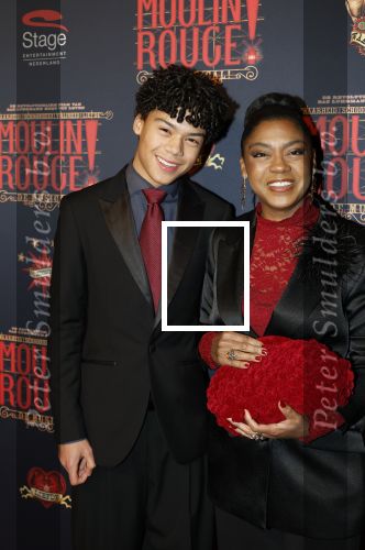 Utrecht 14 januari 2026
Premiere April Darby bij moulin Rouge in Beatrixtheater .Natacha Harlequin kwam met haar zoon