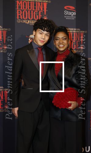 Utrecht 14 januari 2026
Premiere April Darby bij moulin Rouge in Beatrixtheater .Natacha Harlequin kwam met haar zoon