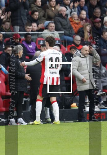 Eindhoven, 1 Februari 2026
Kompetitiewedstrijd PSV-Feyenoord, eindstand 3-0
Peter Bosz