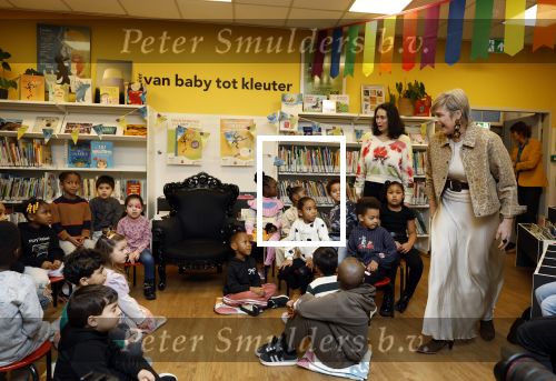 Amsterdam 21 januari 2026
Prinses Laurentien leest voor de 20e keer voor aan kinderen in de Bibliotheek Reigersbos in Amsterdam Bijlmer.