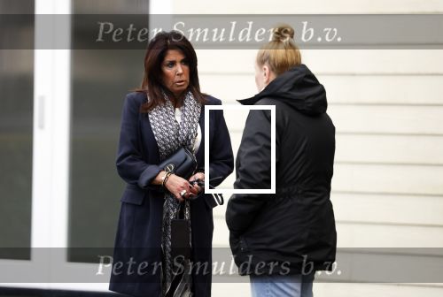 Vinkeveen 19 januari 2026
Rachel Hazes kroijgt de sleutels terug van haar huis in Vinkeveen . Marieke v Beek verloor rechtszaak en moet uit het huis . Rachel kwam samen met een makelaar