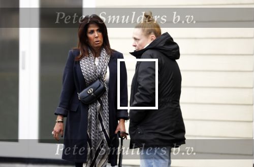 Vinkeveen 19 januari 2026
Rachel Hazes kroijgt de sleutels terug van haar huis in Vinkeveen . Marieke v Beek verloor rechtszaak en moet uit het huis . Rachel kwam samen met een makelaar