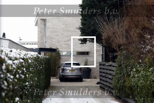 Breukeleveen 11 januari 2026
De auto van Rick Brandsteder staat voor hetb huis waar hij en zijn moeder wonen . Zijn vader Ron Brandsteder heeft daar tot zijn overlijden gewoond.