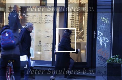 Amsterdam 8 januari 2026
Robert ten Brink heeft met zijn vrouw 2 nieuwe kussens gekocht .