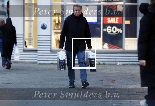Amsterdam 8 januari 2026
Robert ten Brink heeft met zijn vrouw 2 nieuwe kussens gekocht .
