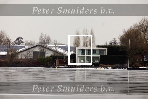 Breukeleveen 8 januari 2026
In het huis waar Ron Brandsteder altijd heeft gewoond gaan nu zijn vrouw Yvonne Brandsteder en zoon Rick Brandsteder wonen . Het huis ligt aan een prachtige plek aan de loosdrechtse plassen ..