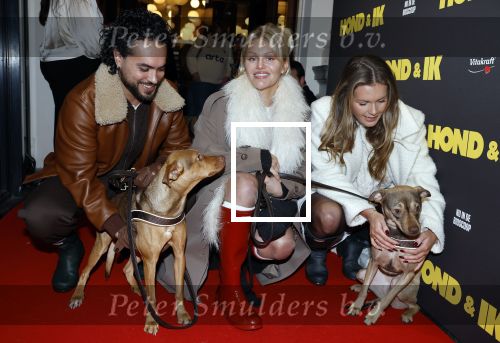 Amsterdam 6 januari 2025
Premiere Hond en ik in het vondelparkpaviljoen . Roxanne Kwant kwam met haar vriend