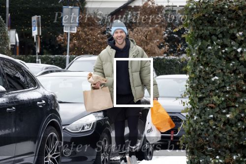 Laren 10 januari 2026
Thomas v d Vlugt doet boodschappen in het centrum van Laren .