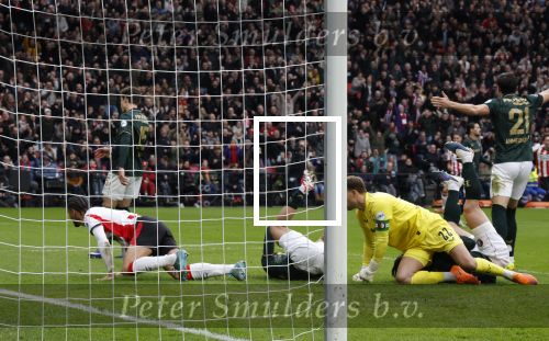 Eindhoven, 1 Februari 2026
Kompetitiewedstrijd PSV-Feyenoord, eindstand 3-0
Timon Wellenreuther en Armando Obispo scoort 1-0