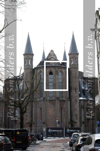 Amsterdam 8 januari 2026
De vondelkerk ia van oudjaar op nieuwjaar grotendeels afgebrand . Heel dichtbij de kerk wonen Kimberley Klaver Dotan en Hajo Bruins .