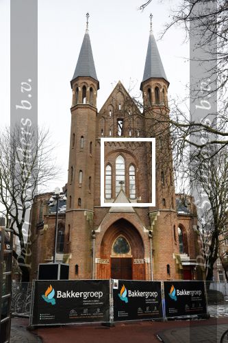 Amsterdam 8 januari 2026
De vondelkerk ia van oudjaar op nieuwjaar grotendeels afgebrand . Heel dichtbij de kerk wonen Kimberley Klaver Dotan en Hajo Bruins .