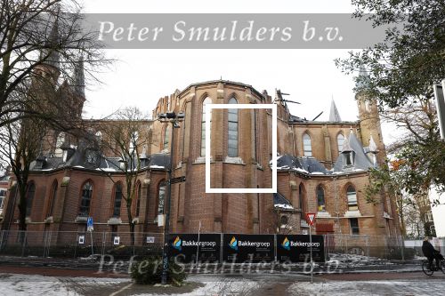 Amsterdam 8 januari 2026
De vondelkerk ia van oudjaar op nieuwjaar grotendeels afgebrand . Heel dichtbij de kerk wonen Kimberley Klaver Dotan en Hajo Bruins .