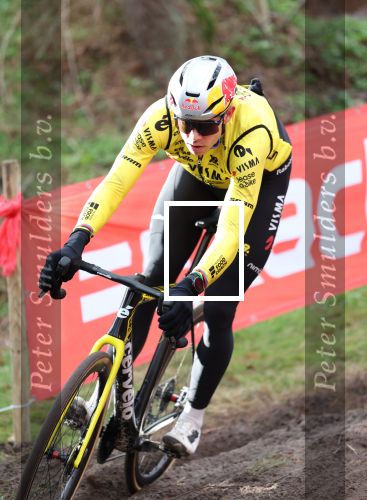 Mol Belgie 2 Januari 2026
Zilvermeercross Mol
Wout v Aert