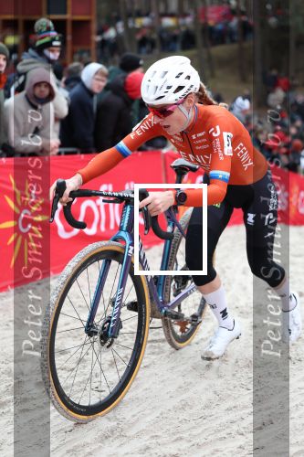 Mol Belgie 2 Januari 2026
Zilvermeercross Mol
Yara Kastelijn