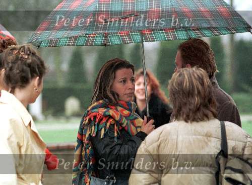 19 februari 1999
Op de foto oud Dolly Dot-zangeres Esther