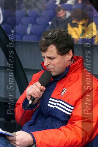 21 Februari 1999
Peter Houtman als radioverslaggever